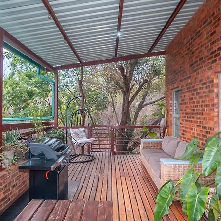 Bushbaby Cottage In Hartbeespoort Претория Экстерьер фото