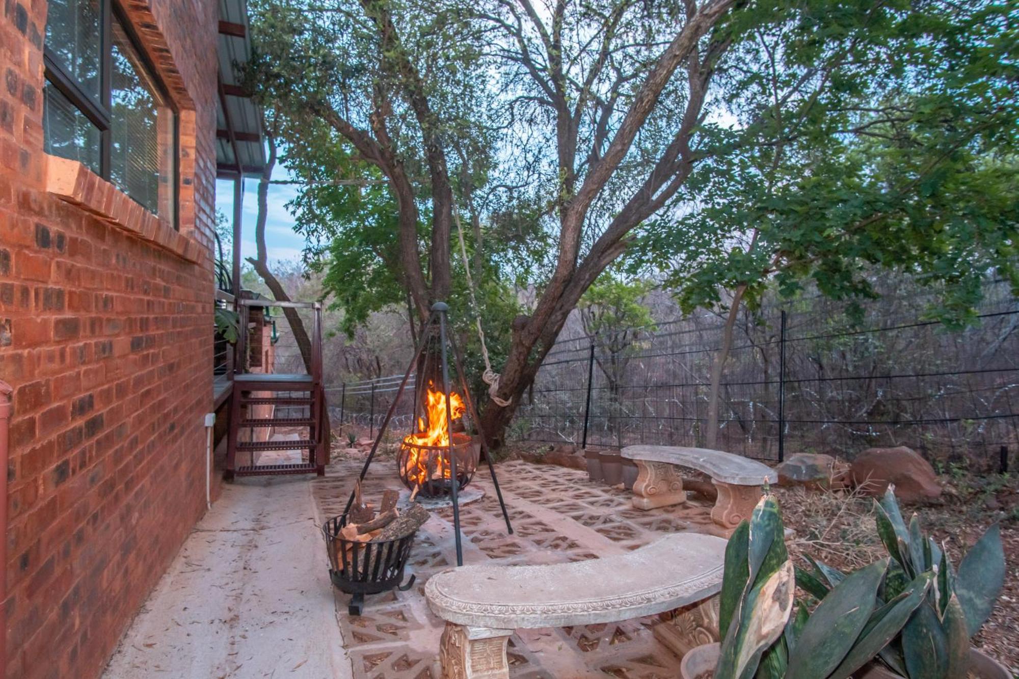 Bushbaby Cottage In Hartbeespoort Претория Экстерьер фото