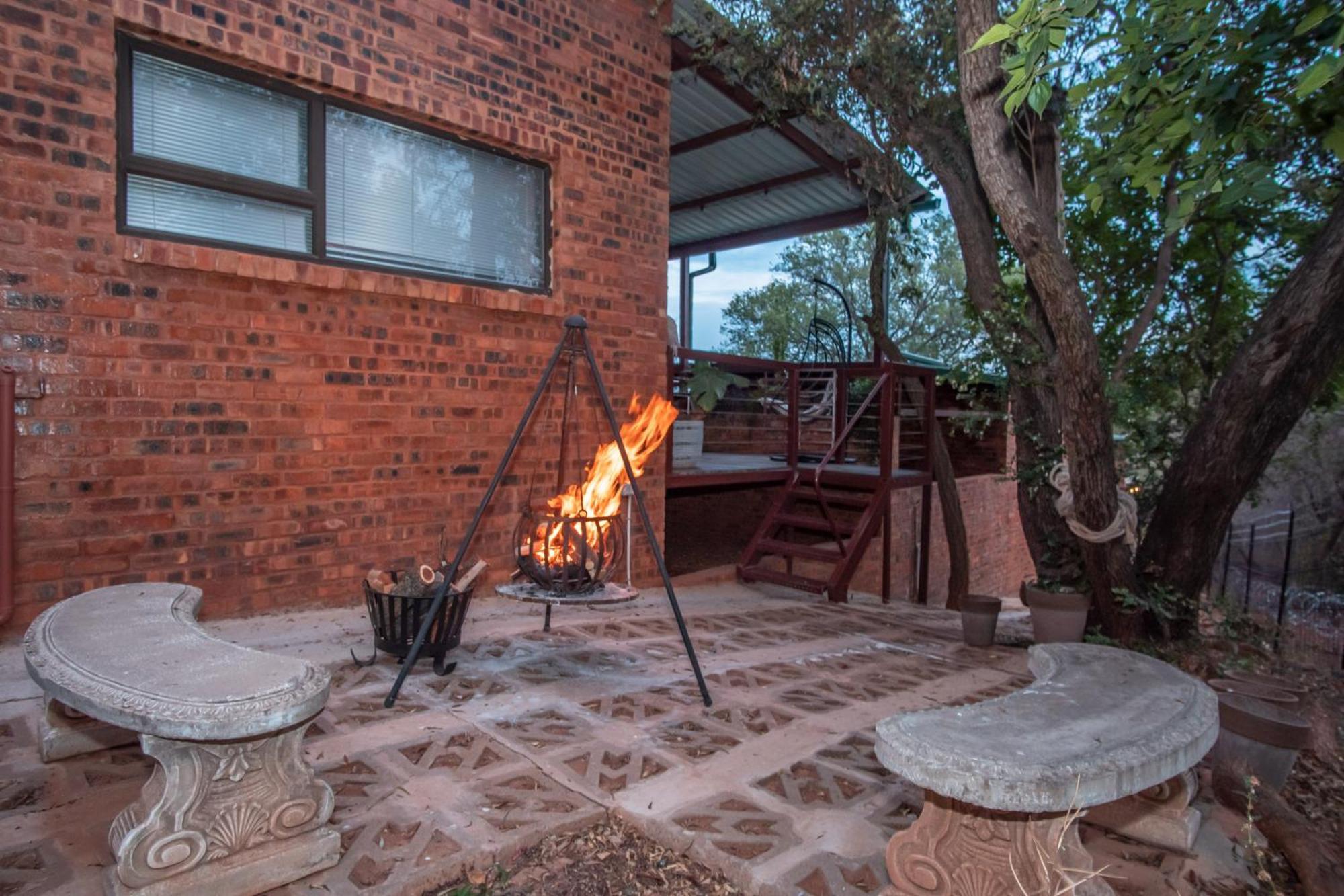 Bushbaby Cottage In Hartbeespoort Претория Экстерьер фото