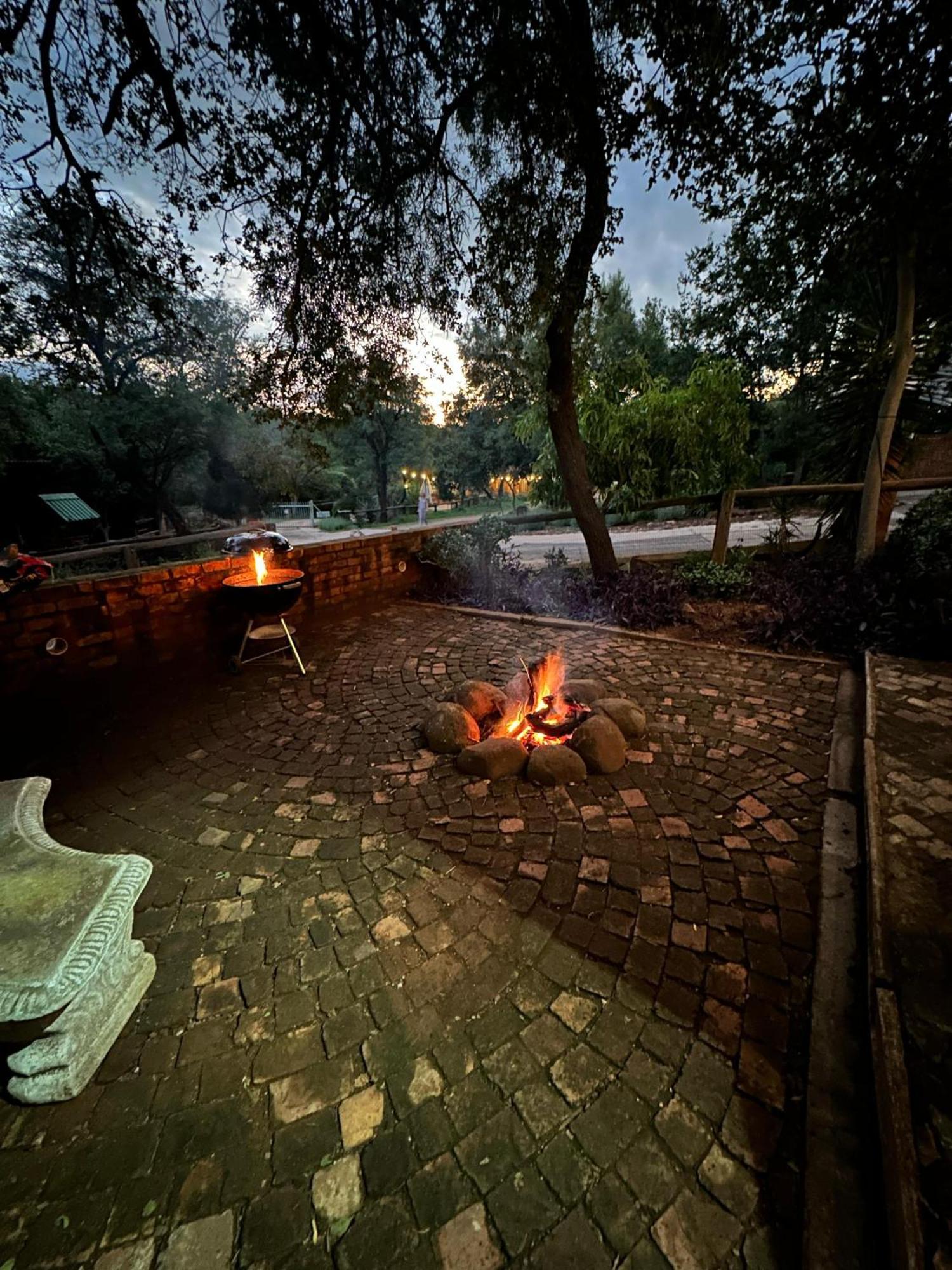 Bushbaby Cottage In Hartbeespoort Претория Экстерьер фото