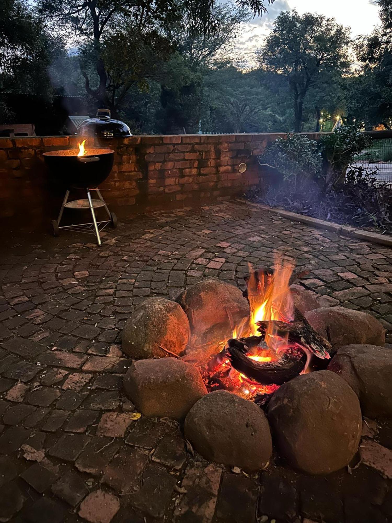 Bushbaby Cottage In Hartbeespoort Претория Экстерьер фото